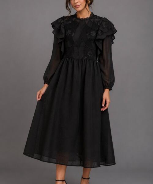 Black Flower Detailed Dress